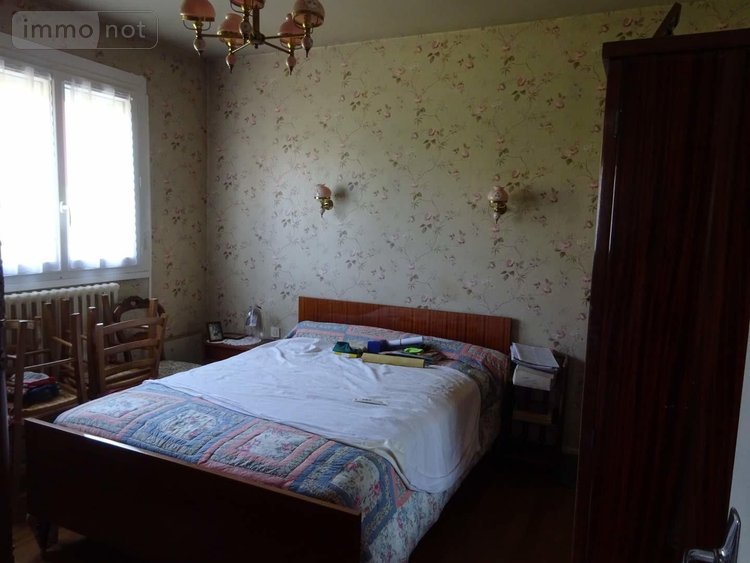 Maison a vendre Saint-Saturnin 72650 Sarthe 88 m2 4 pièces 219450 euros