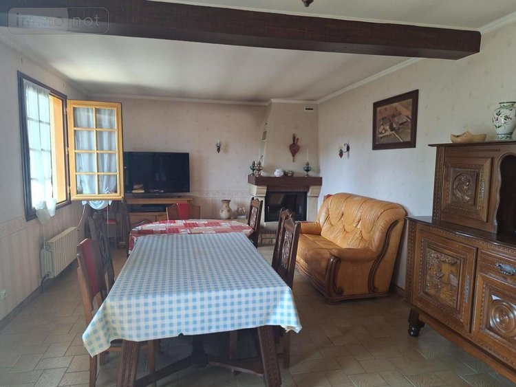 Maison a vendre Savigné-l'Évêque 72460 Sarthe 109 m2 4 pièces 250800 euros