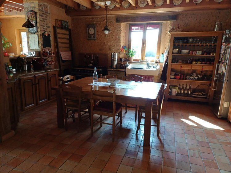 Maison a vendre Savigné-l'Évêque 72460 Sarthe 210 m2 7 pièces 540800 euros