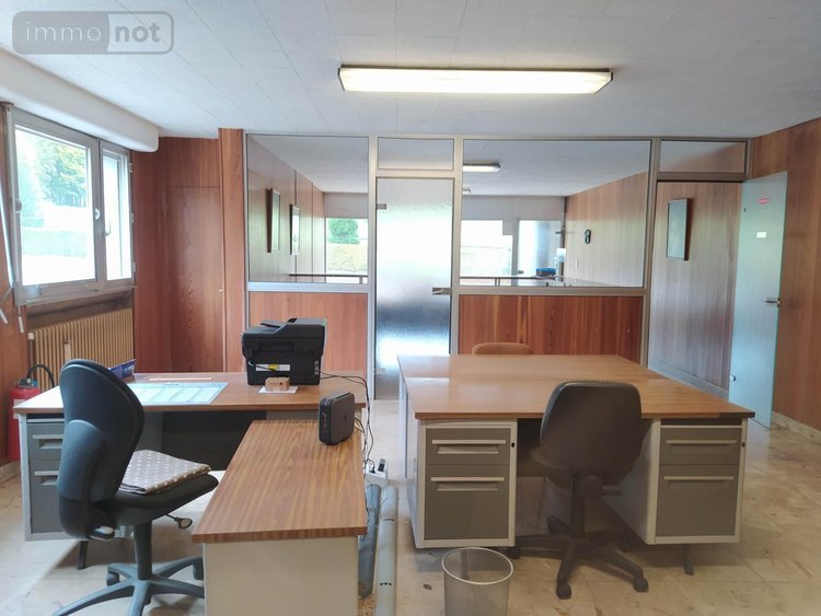 Fonds et murs commerciaux a vendre Tinchebray Bocage 61800 Orne 75 m2  205000 euros