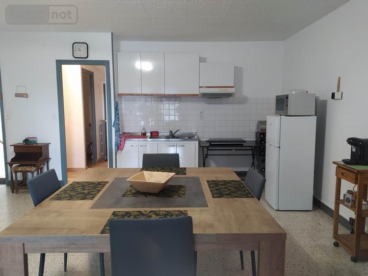 Fonds et murs commerciaux a vendre Tinchebray Bocage 61800 Orne 75 m2  205000 euros