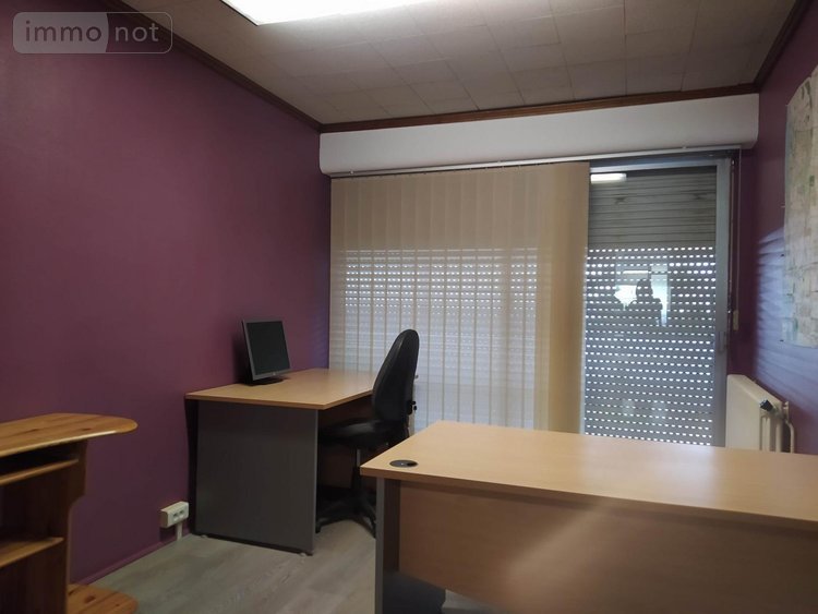 Fonds et murs commerciaux a vendre Tinchebray Bocage 61800 Orne 75 m2  205000 euros