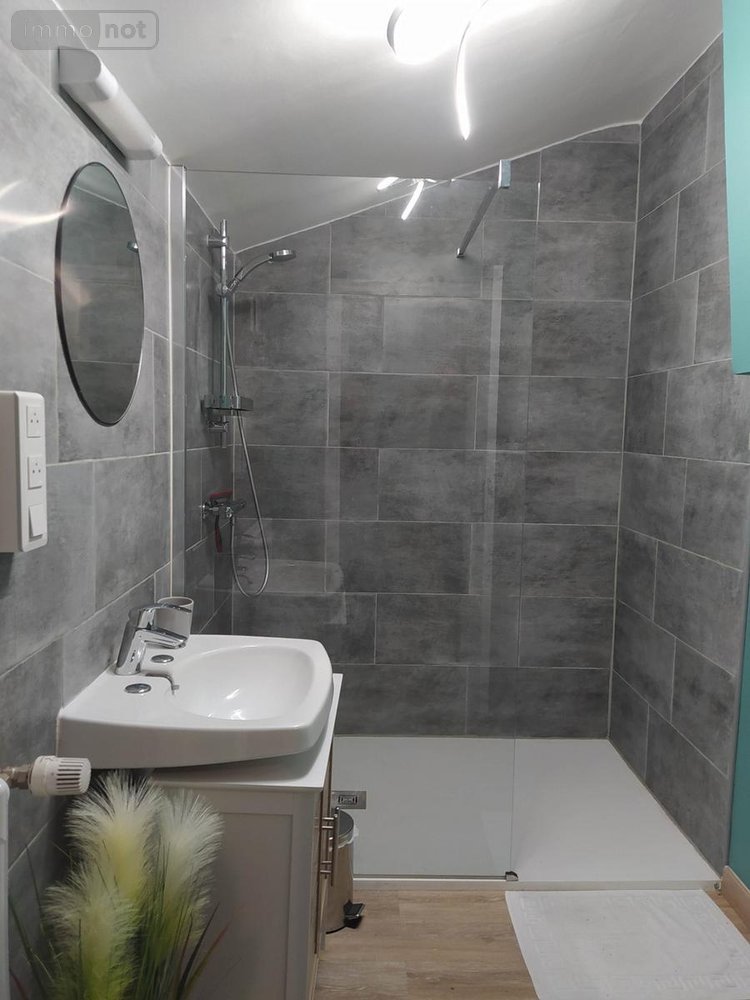 Fonds et murs commerciaux a vendre Tinchebray Bocage 61800 Orne 75 m2  205000 euros