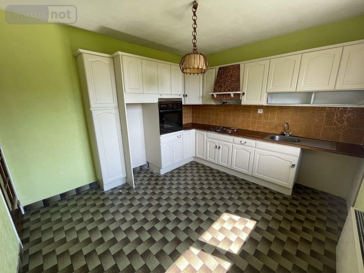 Maison a vendre Saint-Mamet-la-Salvetat 15220 Cantal 98 m2 4 pièces 127200 euros