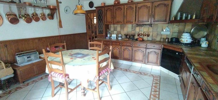 Maison a vendre Ytrac 15000 Cantal 154 m2 5 pièces 225000 euros