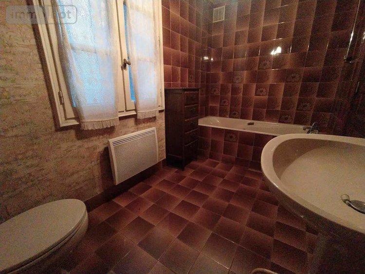 Maison a vendre Maurs 15600 Cantal 164 m2 6 pièces 178500 euros