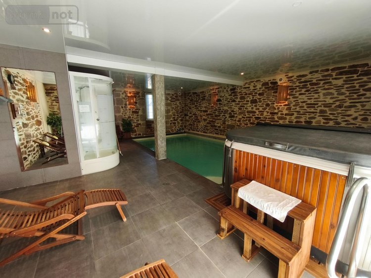 Maison a vendre Vitrac 15220 Cantal 385 m2 11 pièces 463500 euros