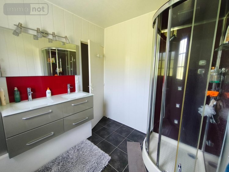 Maison a vendre Leynhac 15600 Cantal 107 m2 6 pièces 165110 euros