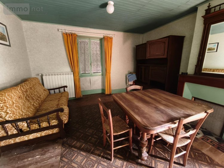 Maison a vendre Le Trioulou 15600 Cantal 142 m2 7 pièces 109725 euros
