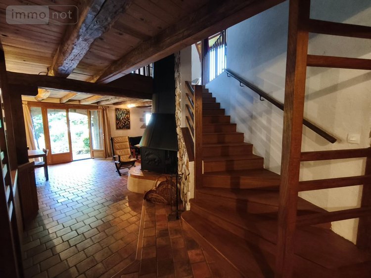 Maison a vendre Arnac 15150 Cantal 206 m2 6 pièces 299425 euros