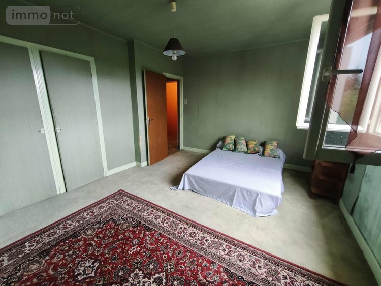 Maison a vendre Roannes-Saint-Mary 15220 Cantal 159 m2 7 pièces 95400 euros