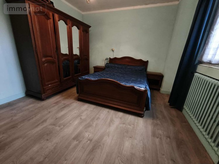 Maison a vendre Roannes-Saint-Mary 15220 Cantal 159 m2 7 pièces 95400 euros