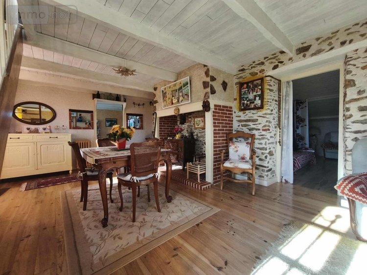 Maison a vendre Maurs 15600 Cantal 180 m2 6 pièces 215250 euros