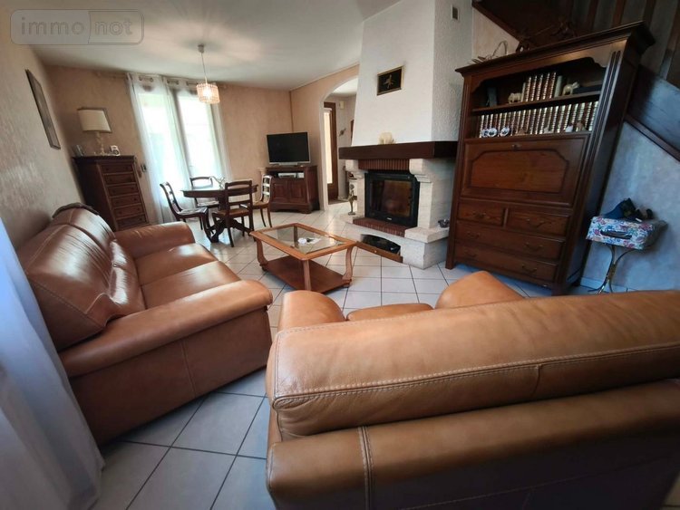 Maison a vendre Maurs 15600 Cantal 94 m2 5 pièces 218400 euros