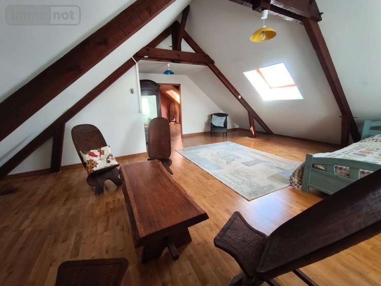 Maison a vendre Glénat 15150 Cantal 186 m2 7 pièces 193325 euros