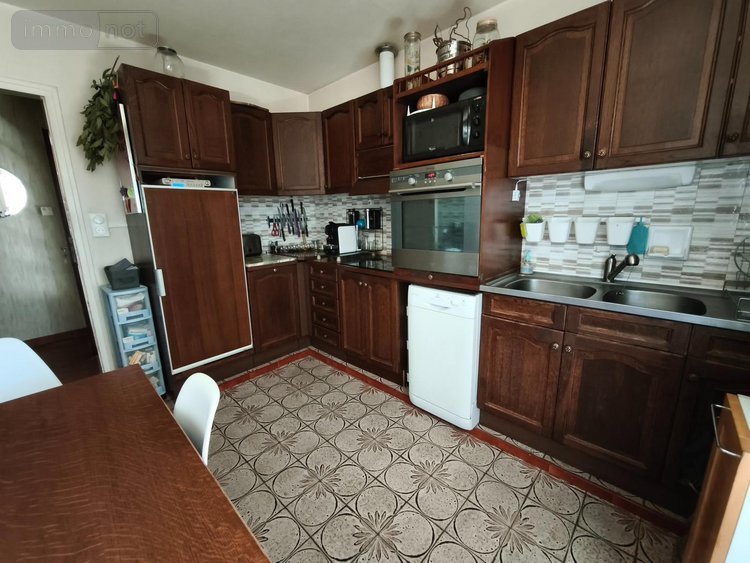Maison a vendre Jussac 15250 Cantal 107 m2 6 pièces 209000 euros
