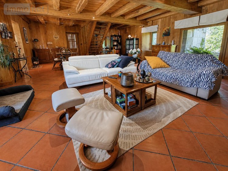Maison a vendre Arpajon-sur-Cère 15130 Cantal 131 m2 4 pièces 309000 euros