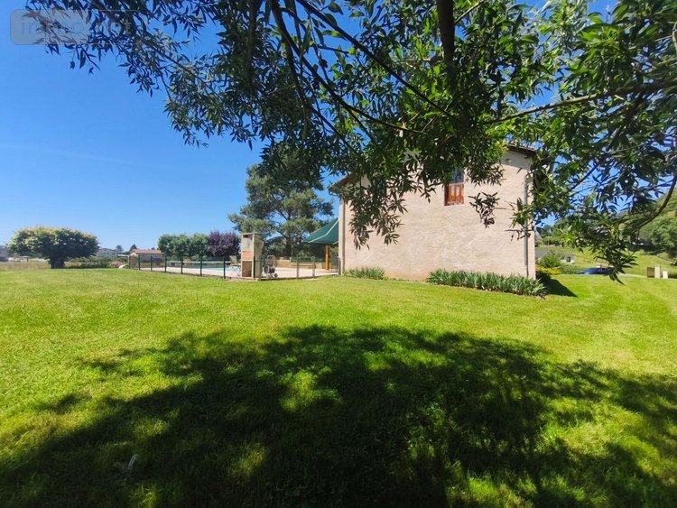 Maison a vendre Arpajon-sur-Cère 15130 Cantal 131 m2 4 pièces 309000 euros