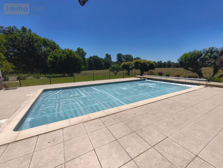 Maison a vendre Arpajon-sur-Cère 15130 Cantal 131 m2 4 pièces 309000 euros