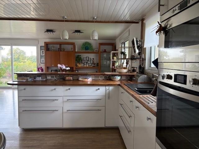 Maison a vendre Peumerit 29710 Finistère 269 m2 14 pièces 668220 euros