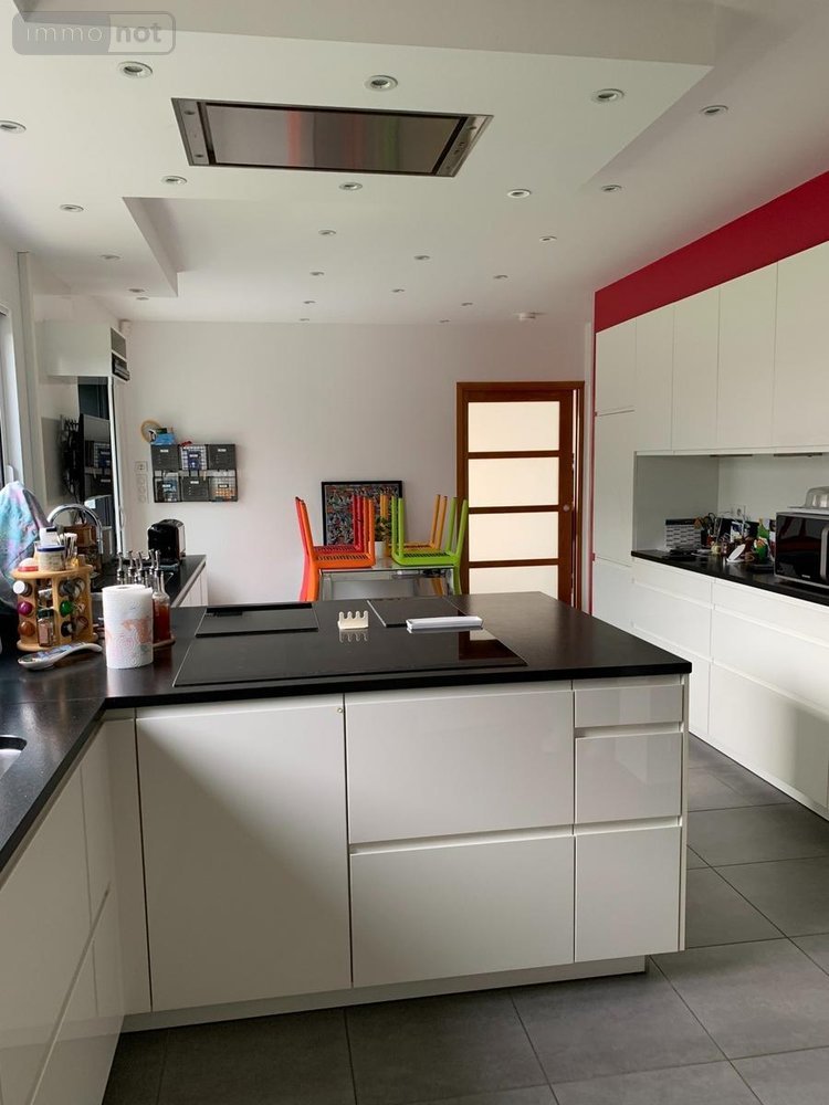 Maison a vendre Saint Père Marc en Poulet 35430 Ille-et-Vilaine 275 m2 7 pièces 842400 euros