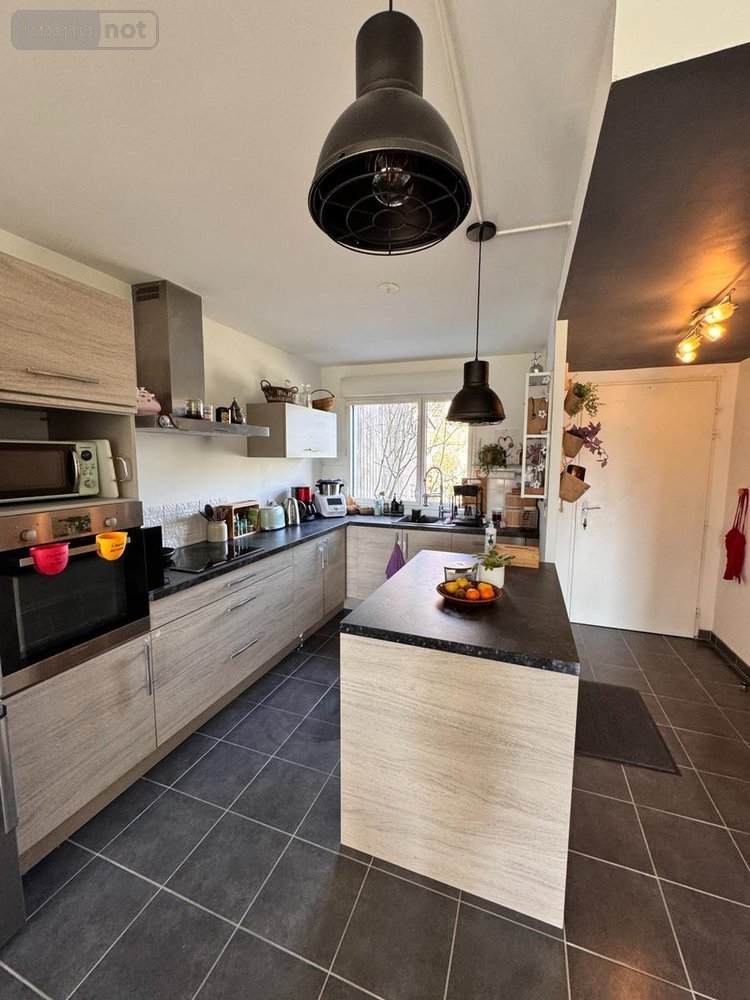 Maison a vendre La Chapelle-des-Fougeretz 35520 Ille-et-Vilaine 6 pièces 278720 euros