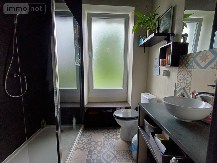 Fonds et murs commerciaux a vendre Priziac 56320 Morbihan 216 m2  231160 euros