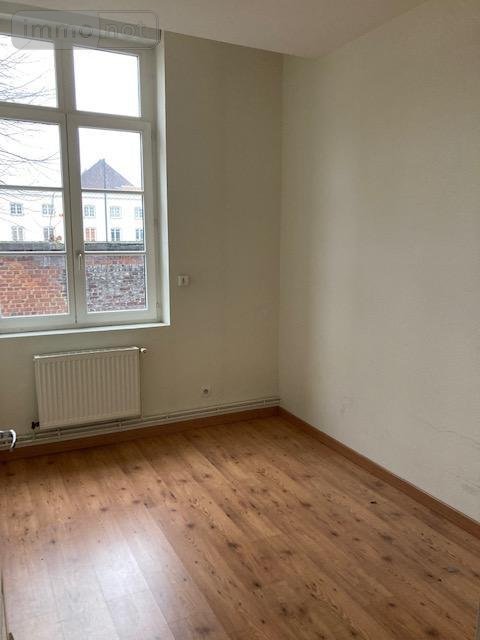 Location appartement Arras 62000 Pas-de-Calais 61 m2 3 pièces 910 euros