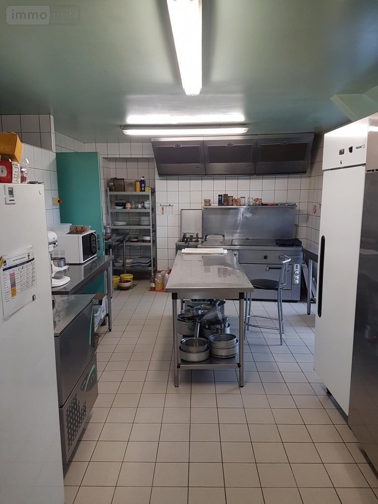 Fonds et murs commerciaux a vendre Val-d'Oust 56460 Morbihan 350 m2  228580 euros