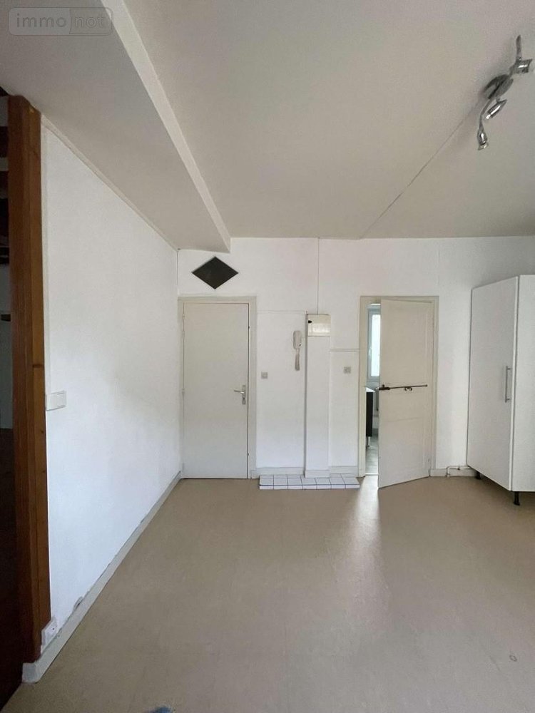 Immeuble a vendre Beaufort-en-Anjou 49250 Maine-et-Loire 212 m2  306100 euros