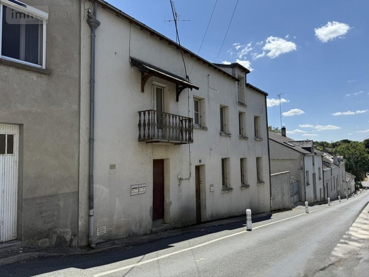 Immeuble a vendre Chemillé-en-Anjou 49120 Maine-et-Loire 146 m2  125760 euros