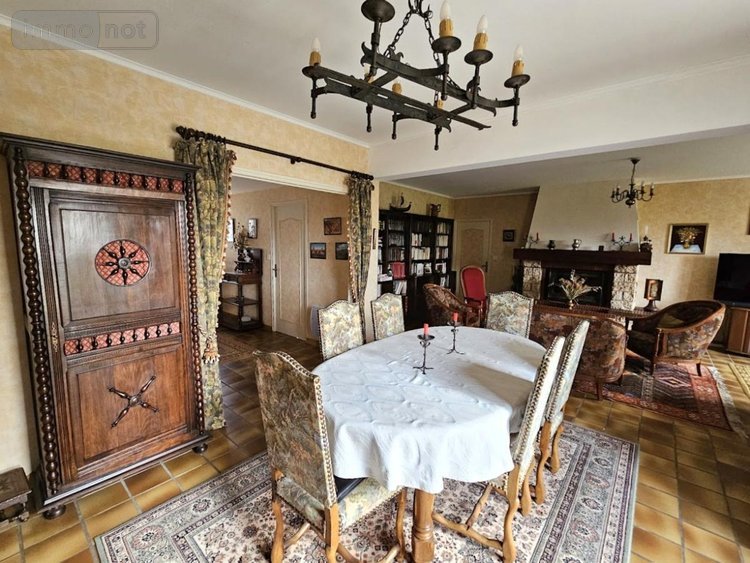 Maison a vendre Briollay 49125 Maine-et-Loire 177 m2 9 pièces 394460 euros