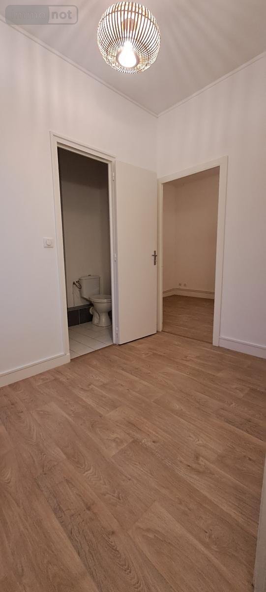 Location maison Camon 80450 Somme 64 m2  700 euros