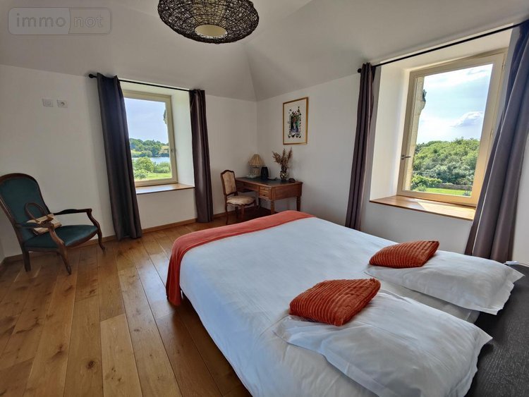 Maison a vendre Theix-Noyalo 56450 Morbihan 360 m2  1958550 euros