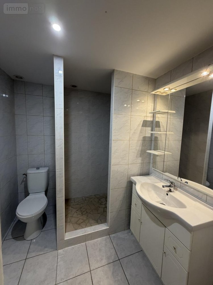 Location maison Pierrelatte 26700 Drôme 65 m2 3 pièces 620 euros