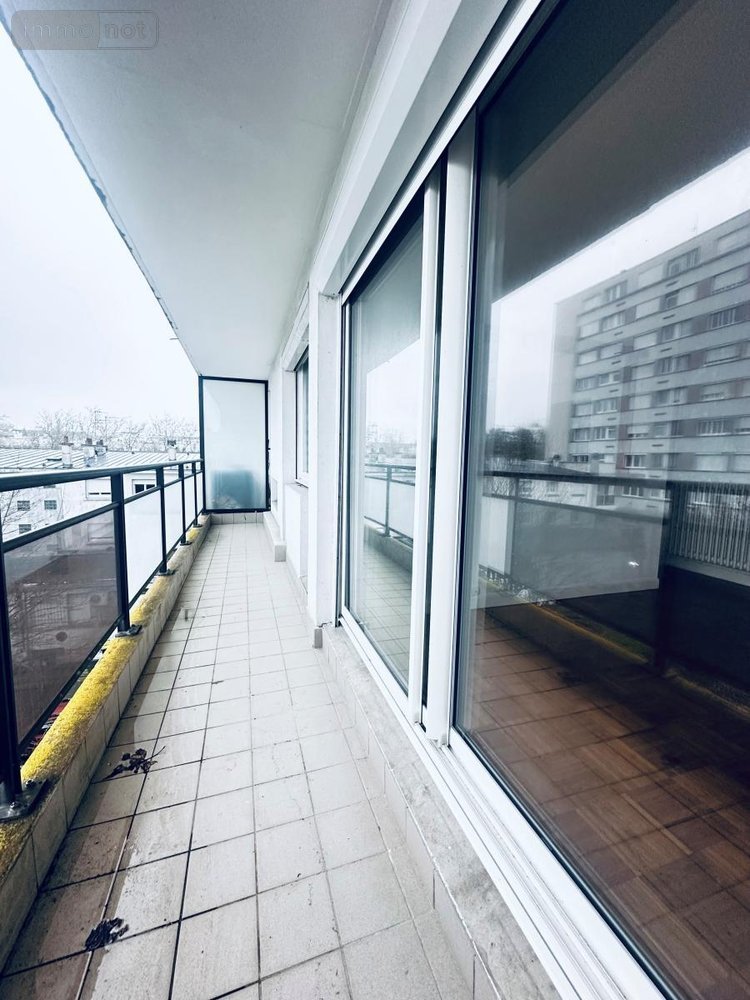 Appartement a vendre Lorient 56100 Morbihan 60 m2 3 pièces 185706 euros