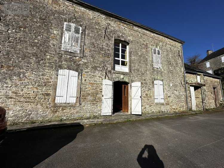 Maison a vendre Saint-Nolff 56250 Morbihan 327 m2  486840 euros