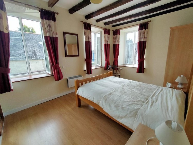 Maison a vendre Uzel 22460 Côtes-d'Armor 178 m2 6 pièces 124254 euros