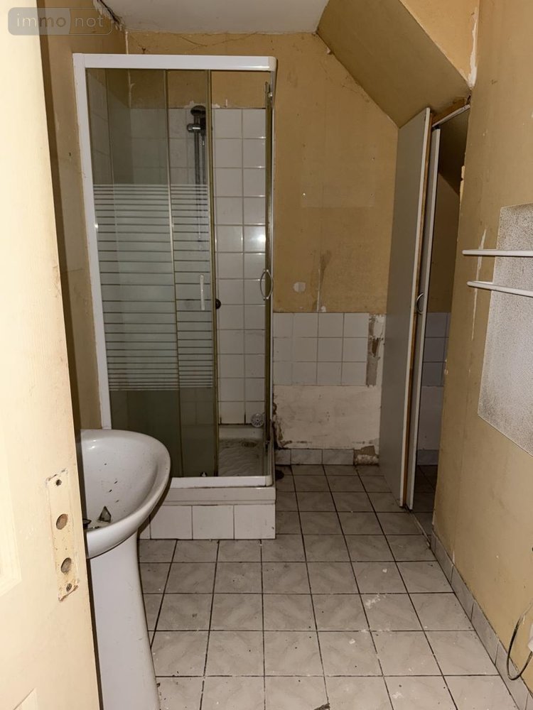 Immeuble a vendre Cambrai 59400 Nord 142 m2  59800 euros