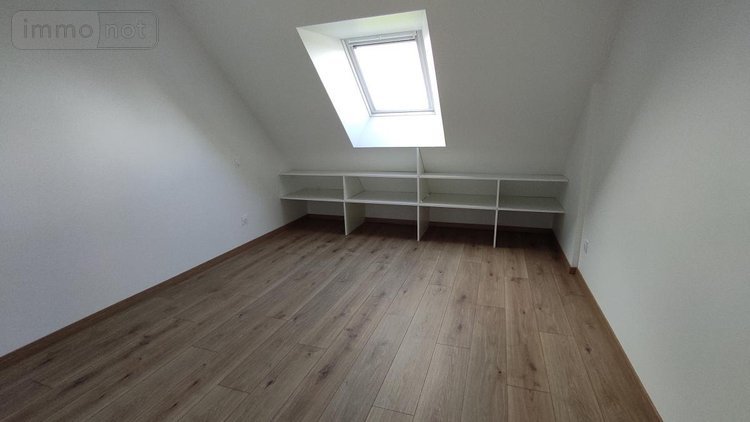 Location appartement Questembert 56230 Morbihan 45 m2 3 pièces 610 euros
