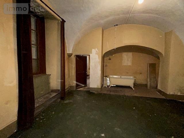 Appartement a vendre Thiers 63300 Puy-de-Dôme 208 m2 8 pièces 79000 euros