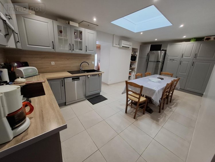 Maison a vendre Port-d'Envaux 17350 Charente-Maritime 104 m2 6 pièces 204594 euros