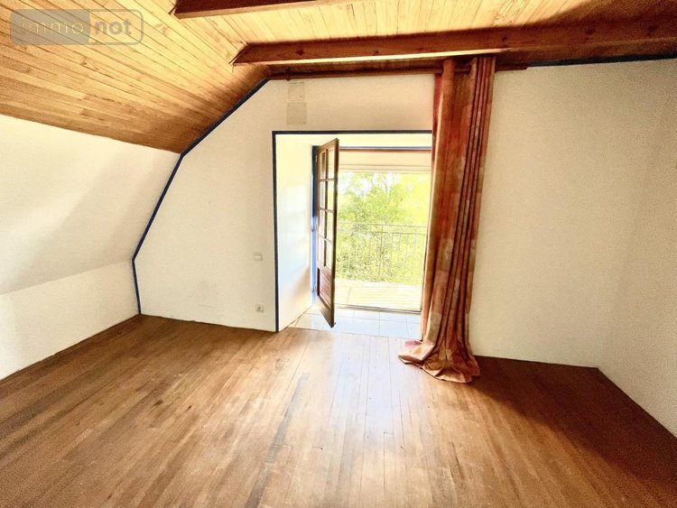 Maison a vendre Val-d'Arcomie 15320 Cantal 441 m2 12 pièces 365000 euros
