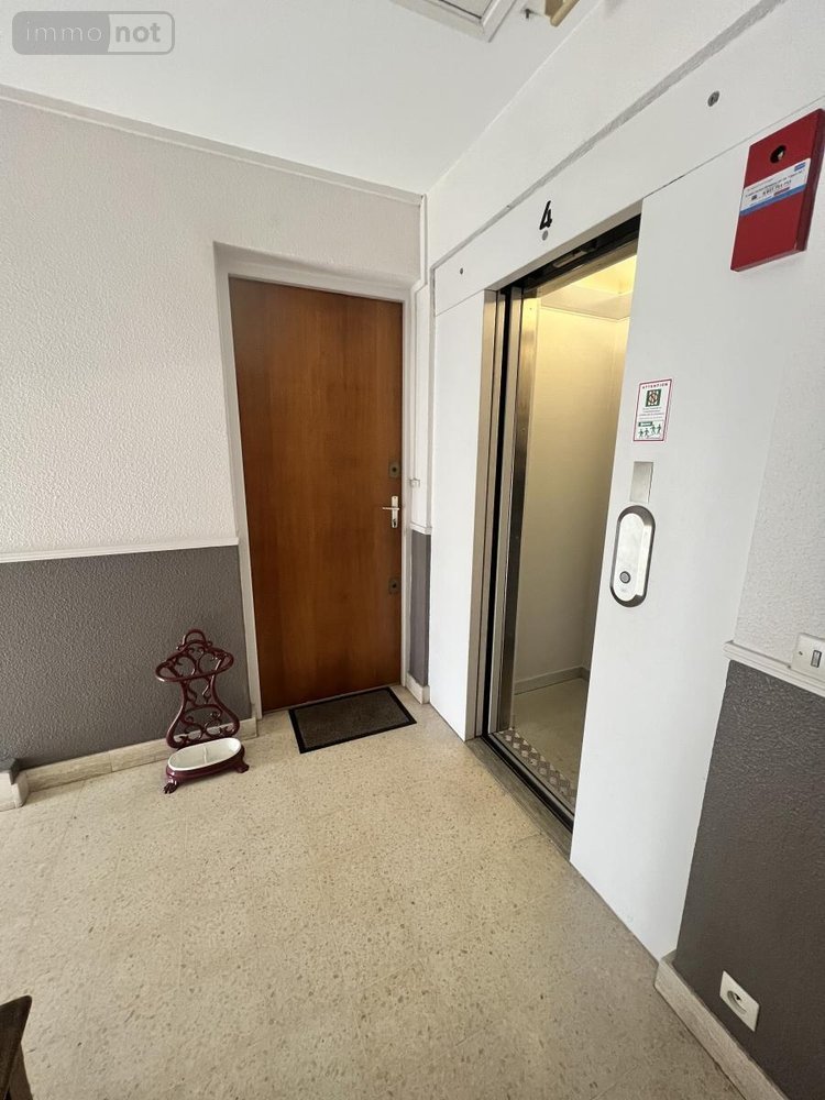 Appartement a vendre Lamballe-Armor 22400 Côtes-d'Armor 71 m2 3 pièces 231080 euros