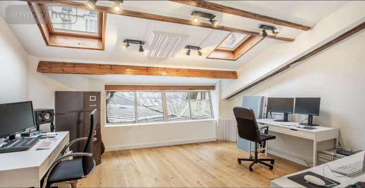 Immeuble a vendre Paris 17e arrondissement 75017 Paris 1096 m2  7900000 euros