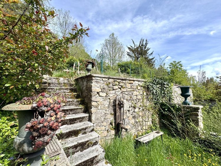 Maison a vendre Peyre en Aubrac 48130 Lozère 205 m2  180000 euros