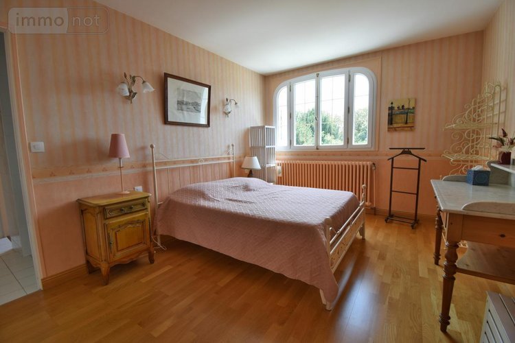 Maison a vendre Vallons de l'Erdre 44540 Loire-Atlantique 229 m2 8 pièces 285000 euros