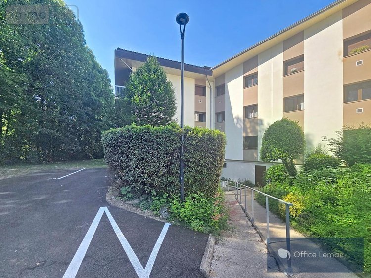 Appartement a vendre Ferney-Voltaire 01210 Ain 85 m2 3 pièces 385000 euros