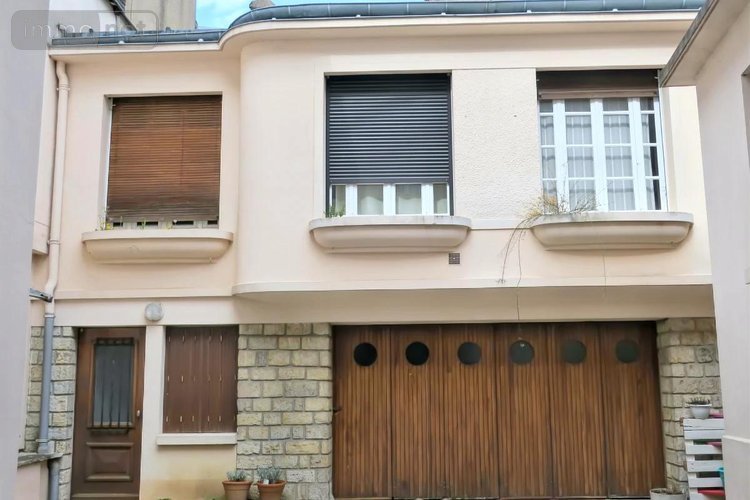 Immeuble a vendre Bourges 18000 Cher 244 m2  343200 euros