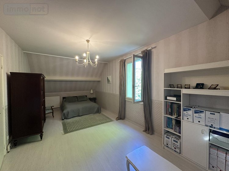 Maison a vendre Pradines 46090 Lot 185 m2 9 pièces 350000 euros
